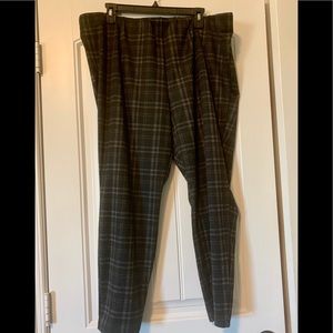 Plaid black pull up pants